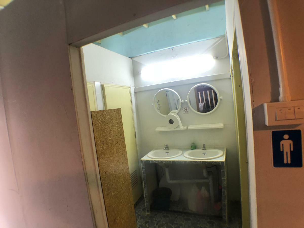 Smart Hostel Chiang Mai Zewnętrze zdjęcie